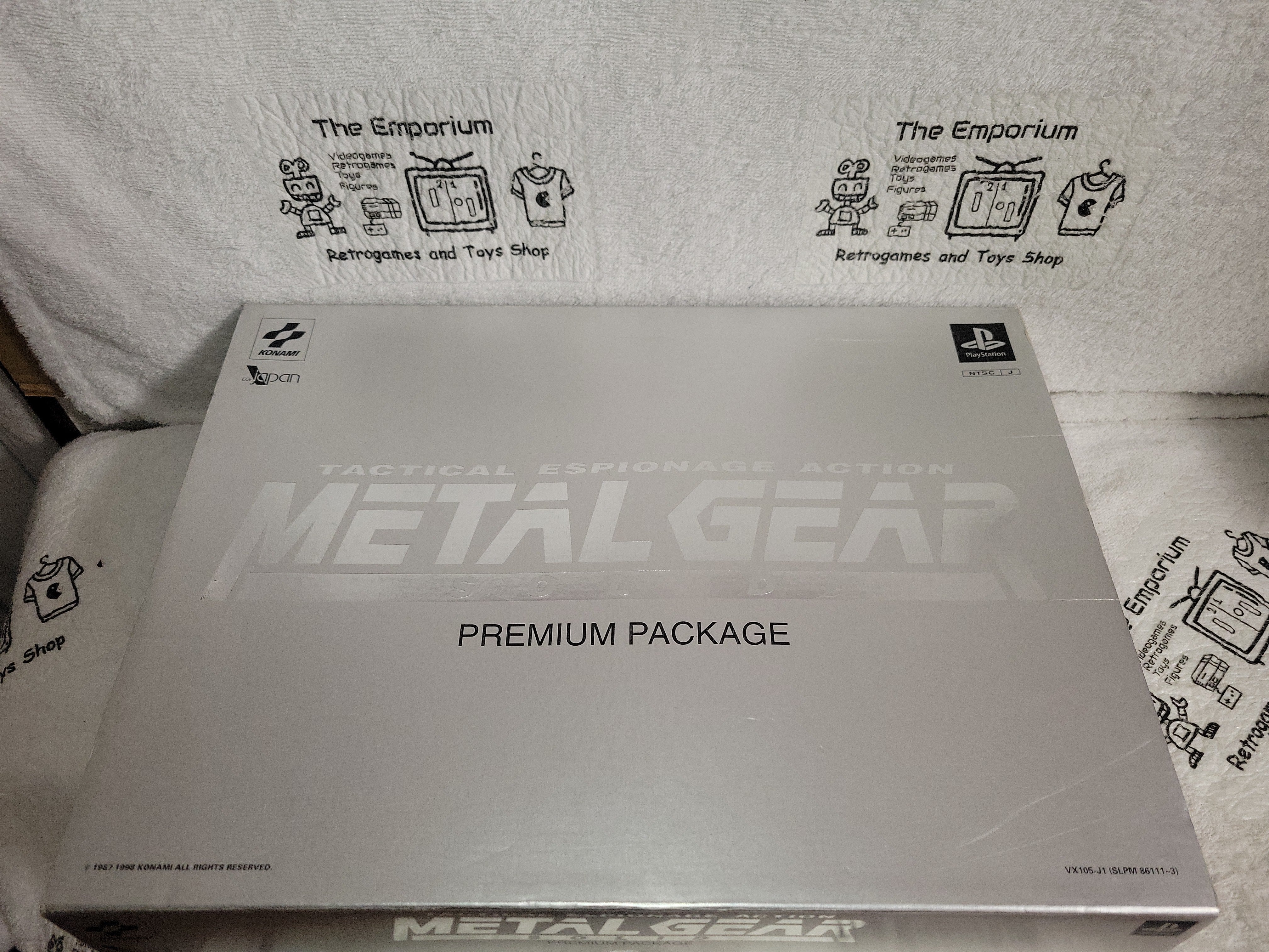 METAL GEAR SOLID [PREMIUM PACKAGE] - sony playstation ps ps1 japan
