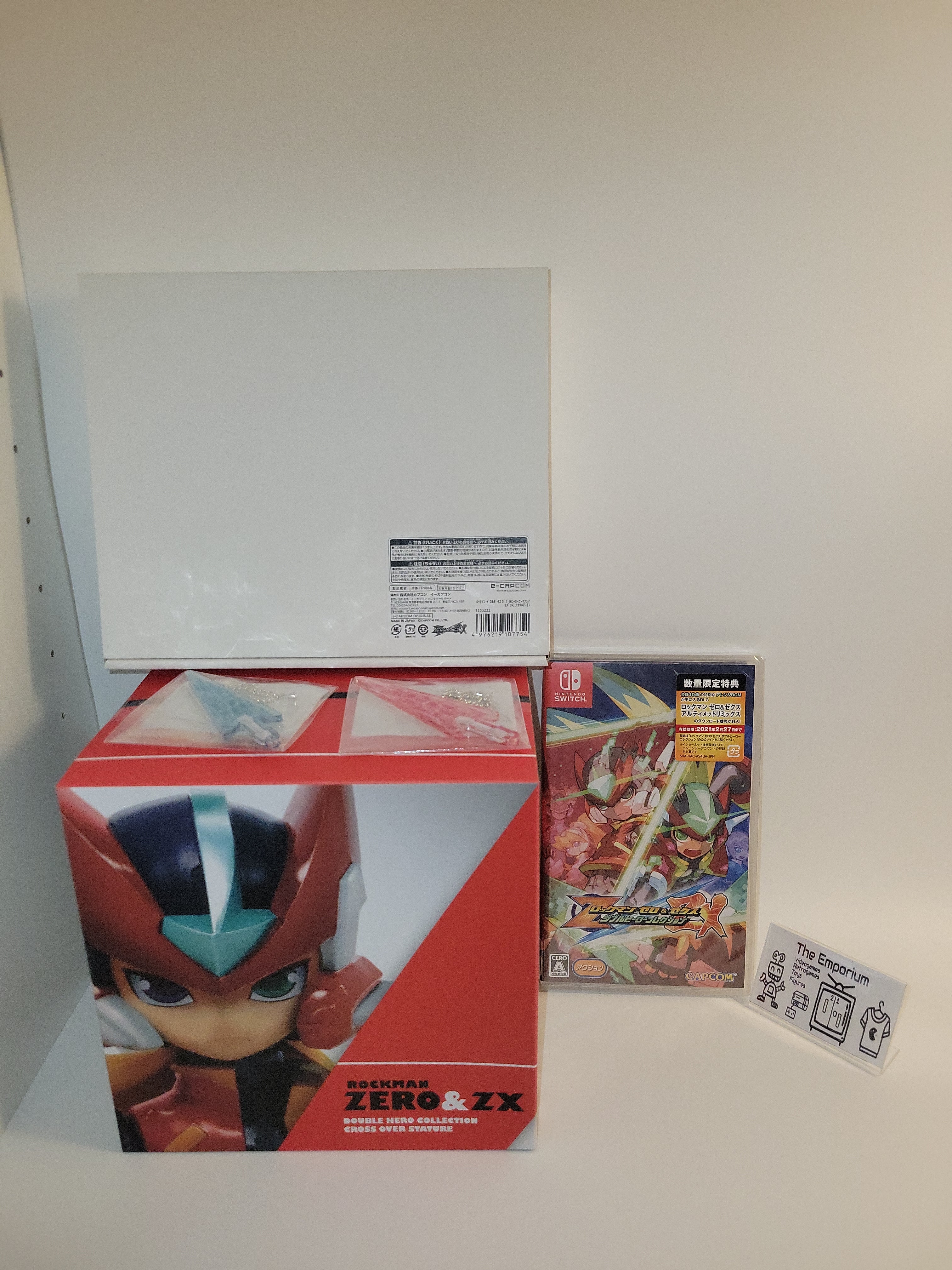 RockMan ZERO/ZX LEGACY COLLECTION E-Capcom LIMITED EDITION (With Keychains)  - Nintendo Switch NSW