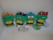 Load image into Gallery viewer, Tmnt Turtles 1994 vintage toys - toy action figure gadgets
