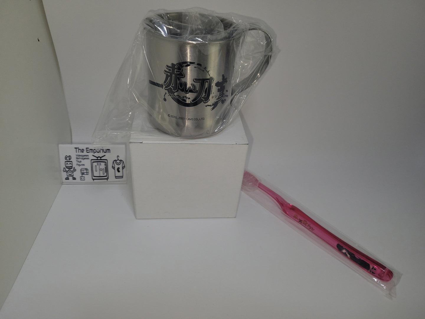 Akai Katana Tooth Brush and Metal Cup Set -not for sale- - toy action figure gadgets