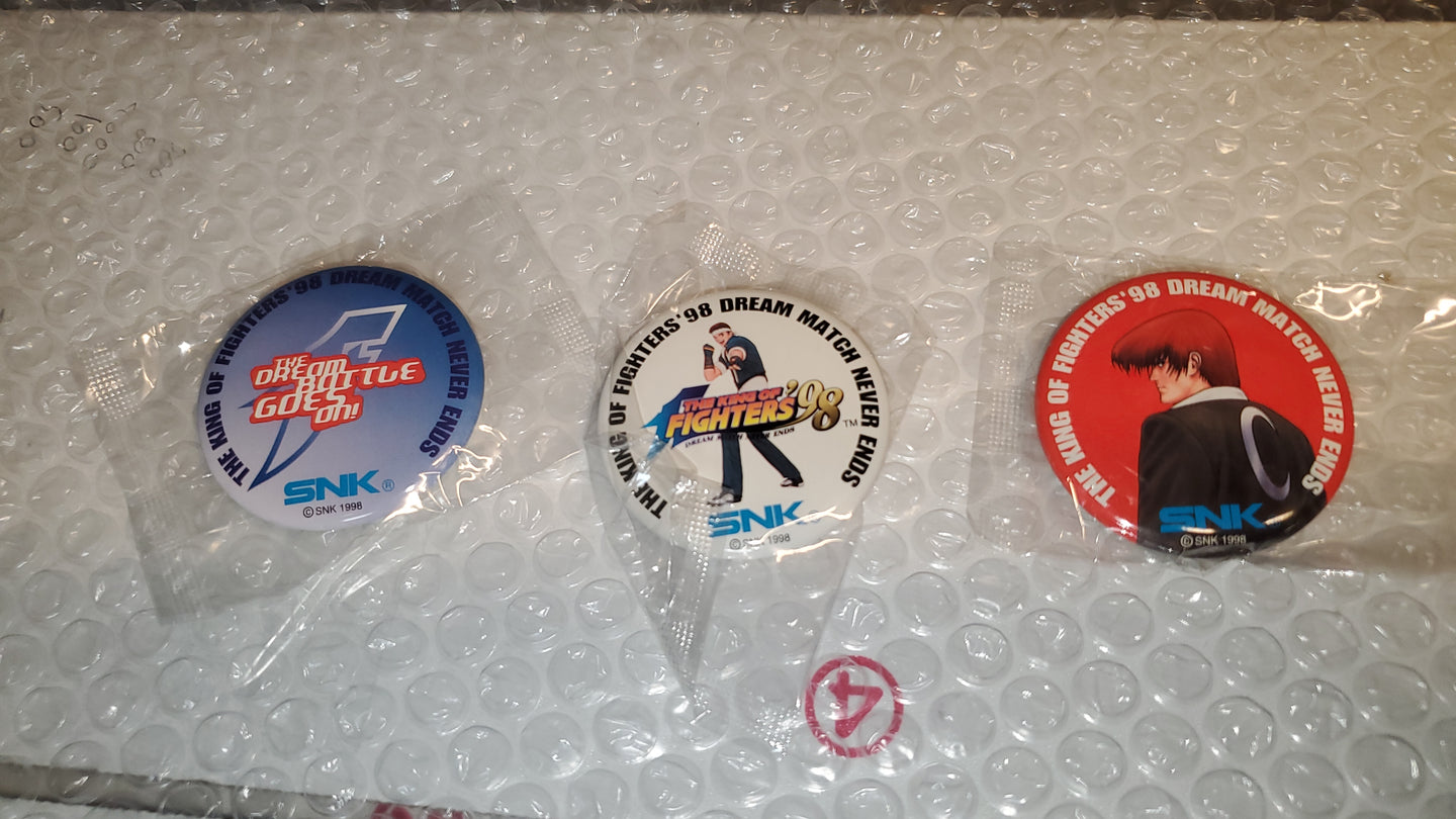 ORIGINAL king of fighters 98 pins (1998 product) - toy action figure model